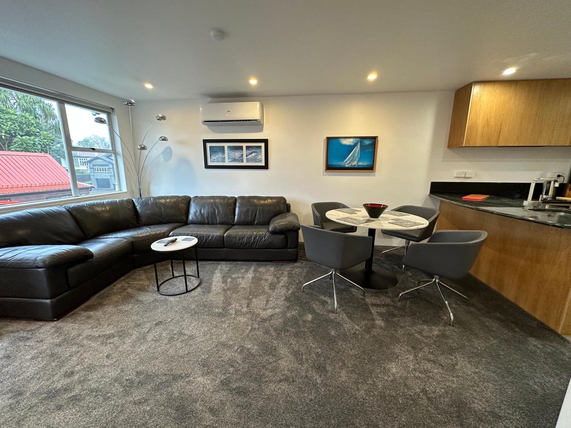 ניו פלימות' Plymouth Central City 2 Bedroom Apartments מראה חיצוני תמונה