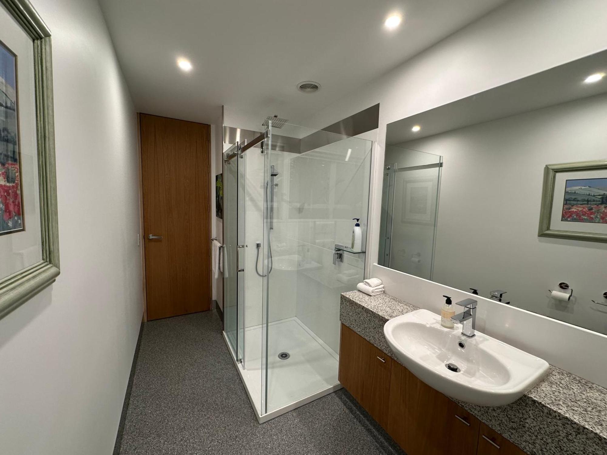 ניו פלימות' Plymouth Central City 2 Bedroom Apartments מראה חיצוני תמונה